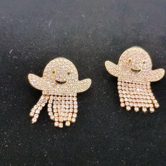 Adorable Crystal Ghost Earrings - Picture 3 of 5